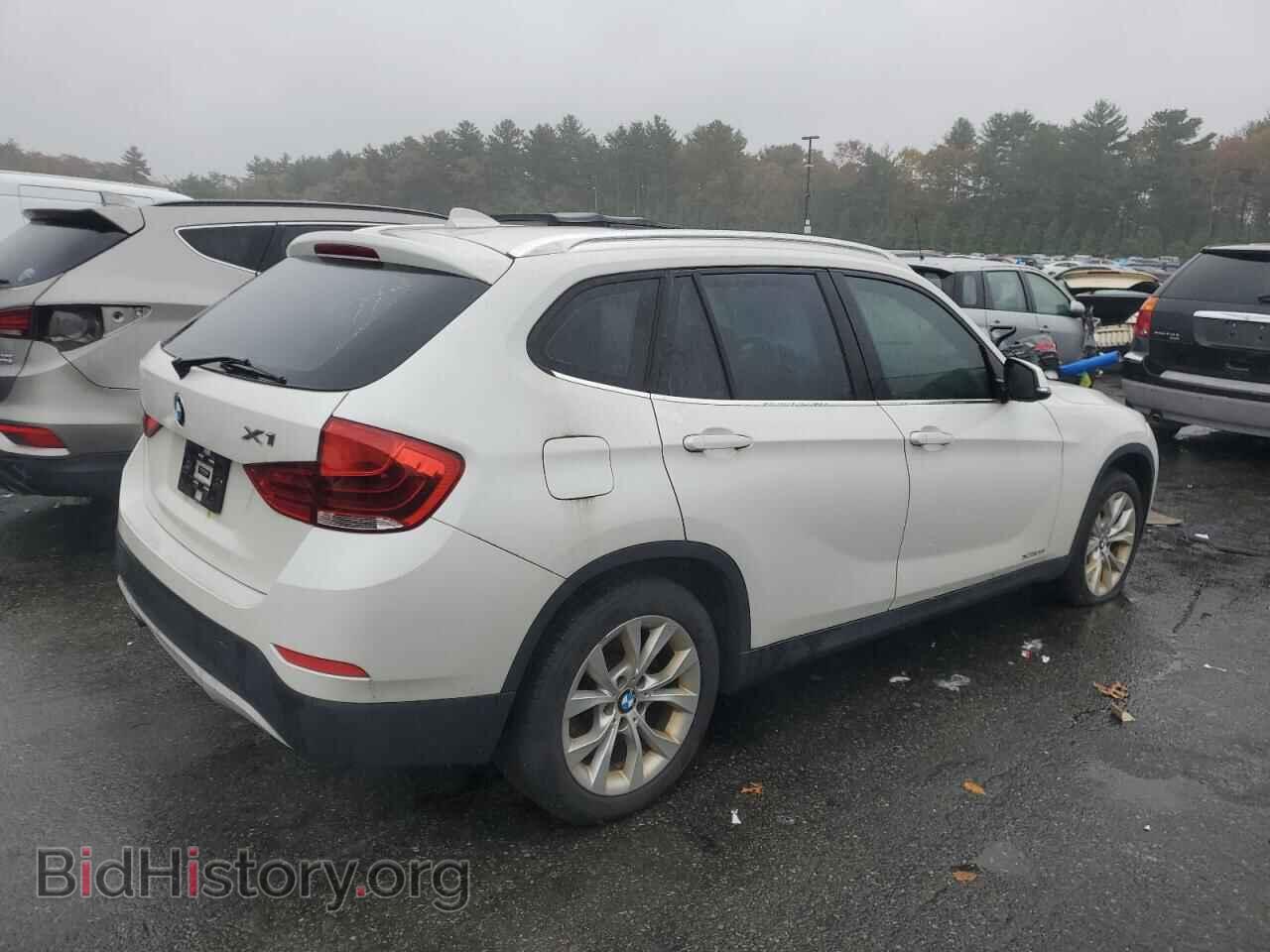 2013 BMW X1 - VIN: WBAVL1C57DVR82738 - Фото 3