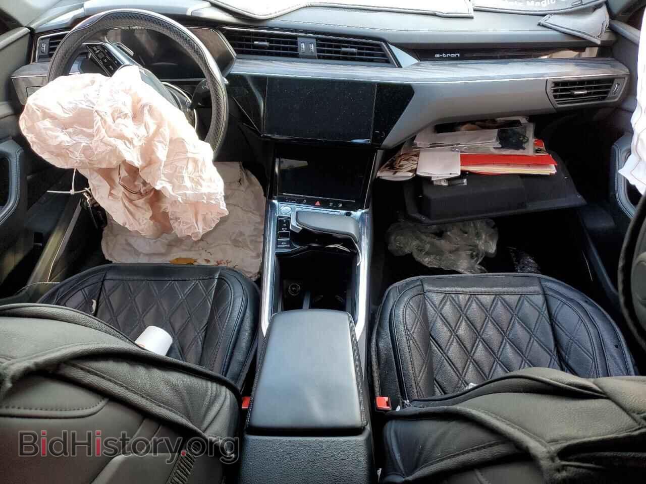 2019 AUDI E-TRON - VIN: WA1VAAGE2KB006605 - Фото 8