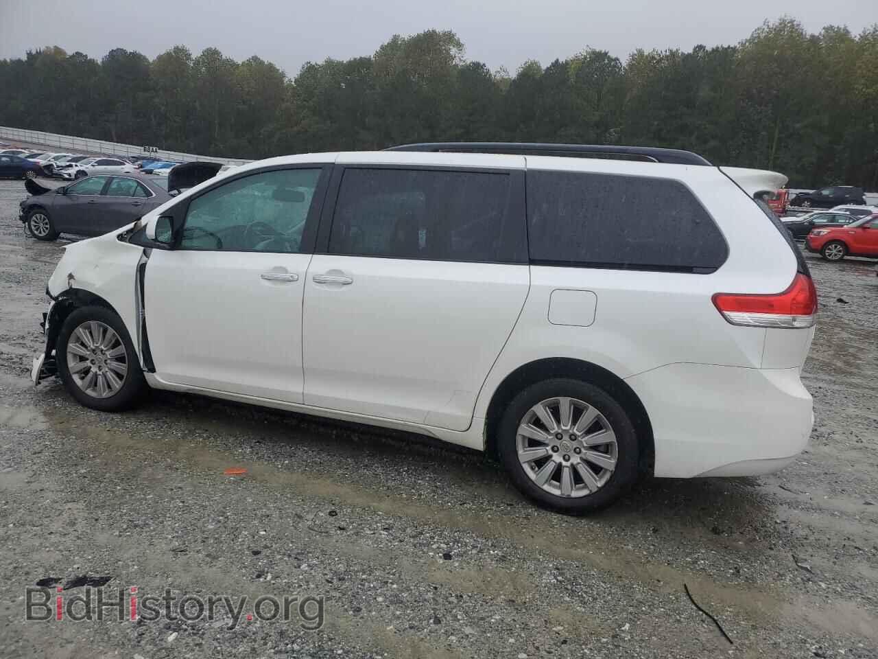 2011 TOYOTA All Models - VIN: 5TDDK3DC6BS024496 - Фото 2