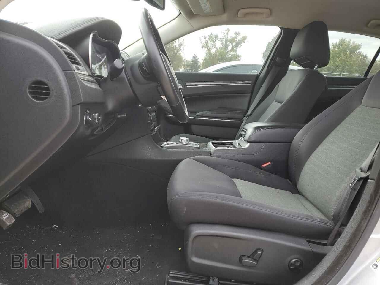 2021 CHRYSLER 300 - VIN: 2C3CCAAG8MH516232 - Фото 7