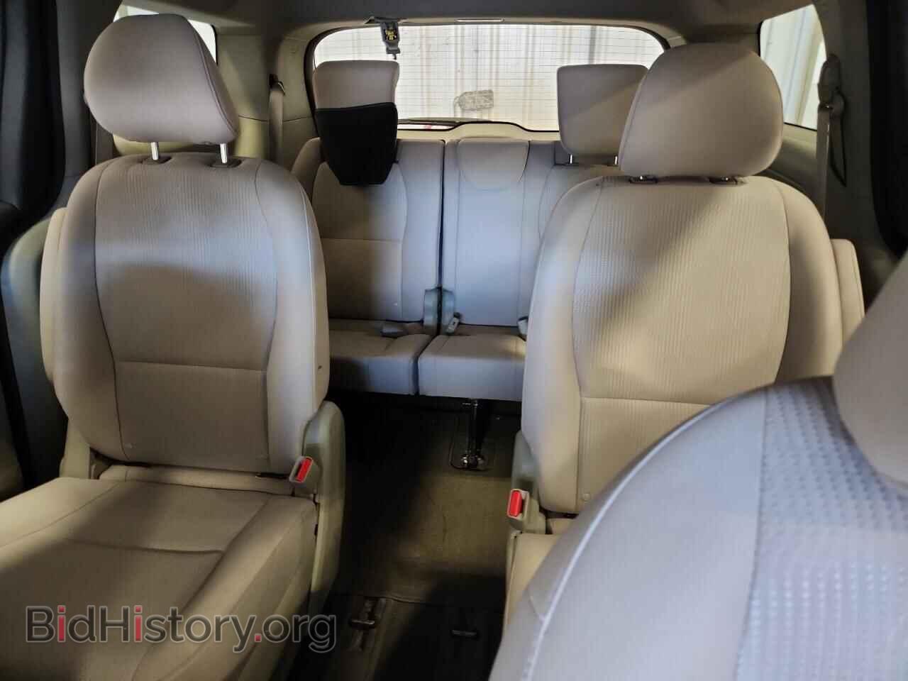 2019 KIA All Models - VIN: KNDMB5C10K6523466 - Фото 10