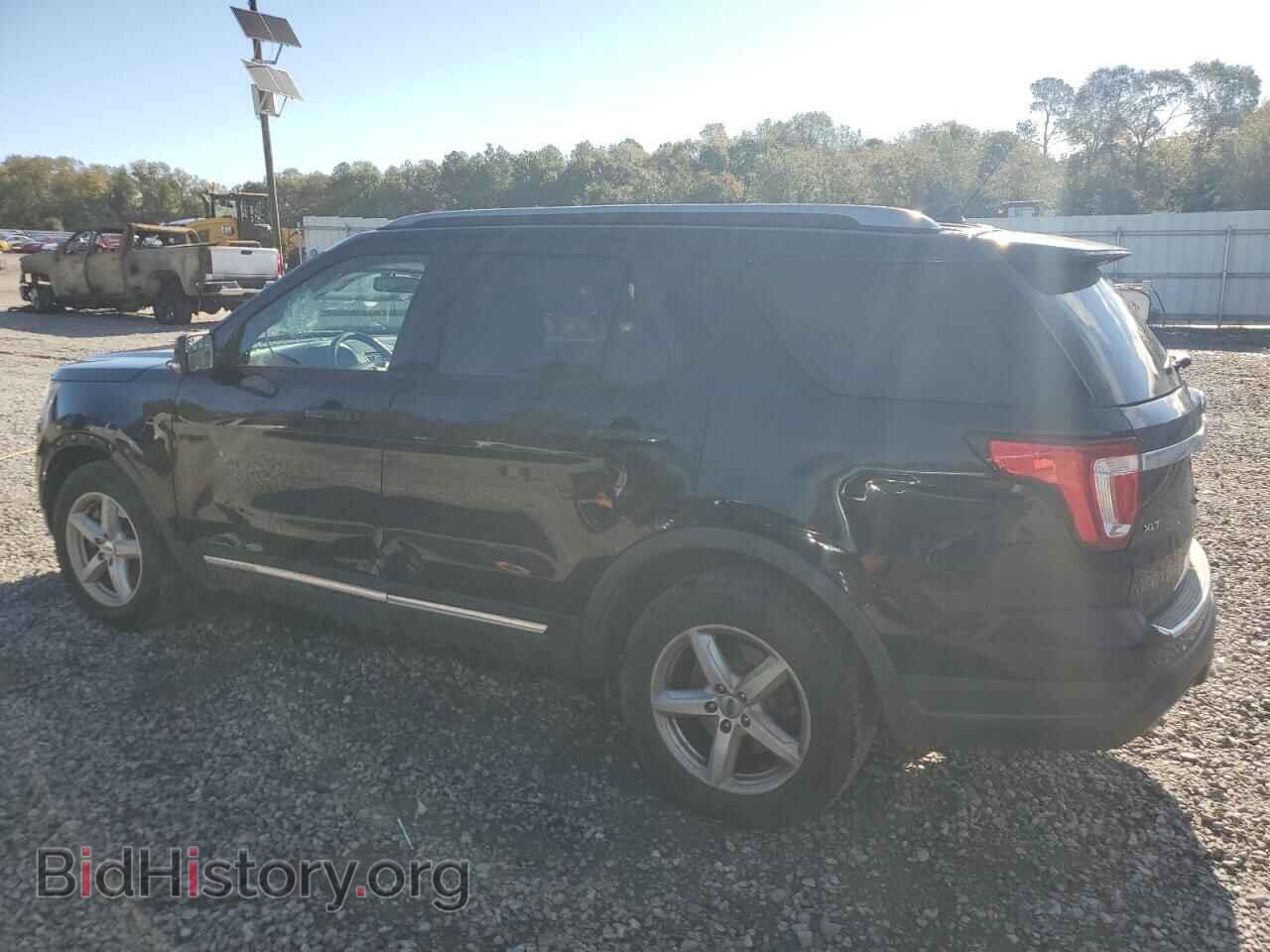 2018 FORD EXPLORER - VIN: 1FM5K7D8XJGB03360 - Photo 2