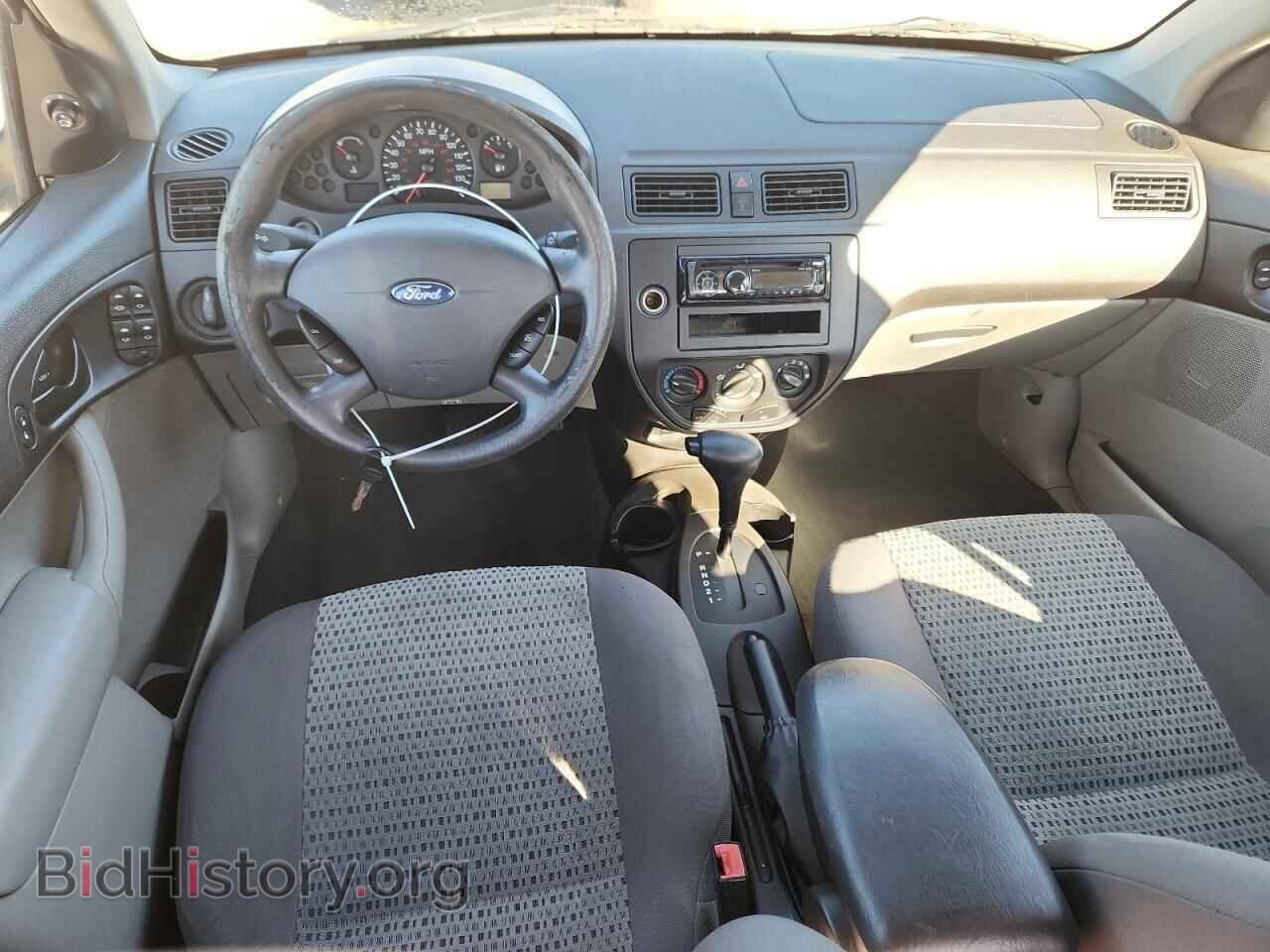 2007 FORD FOCUS - VIN: 1FAFP34N47W321002 - Фото 8