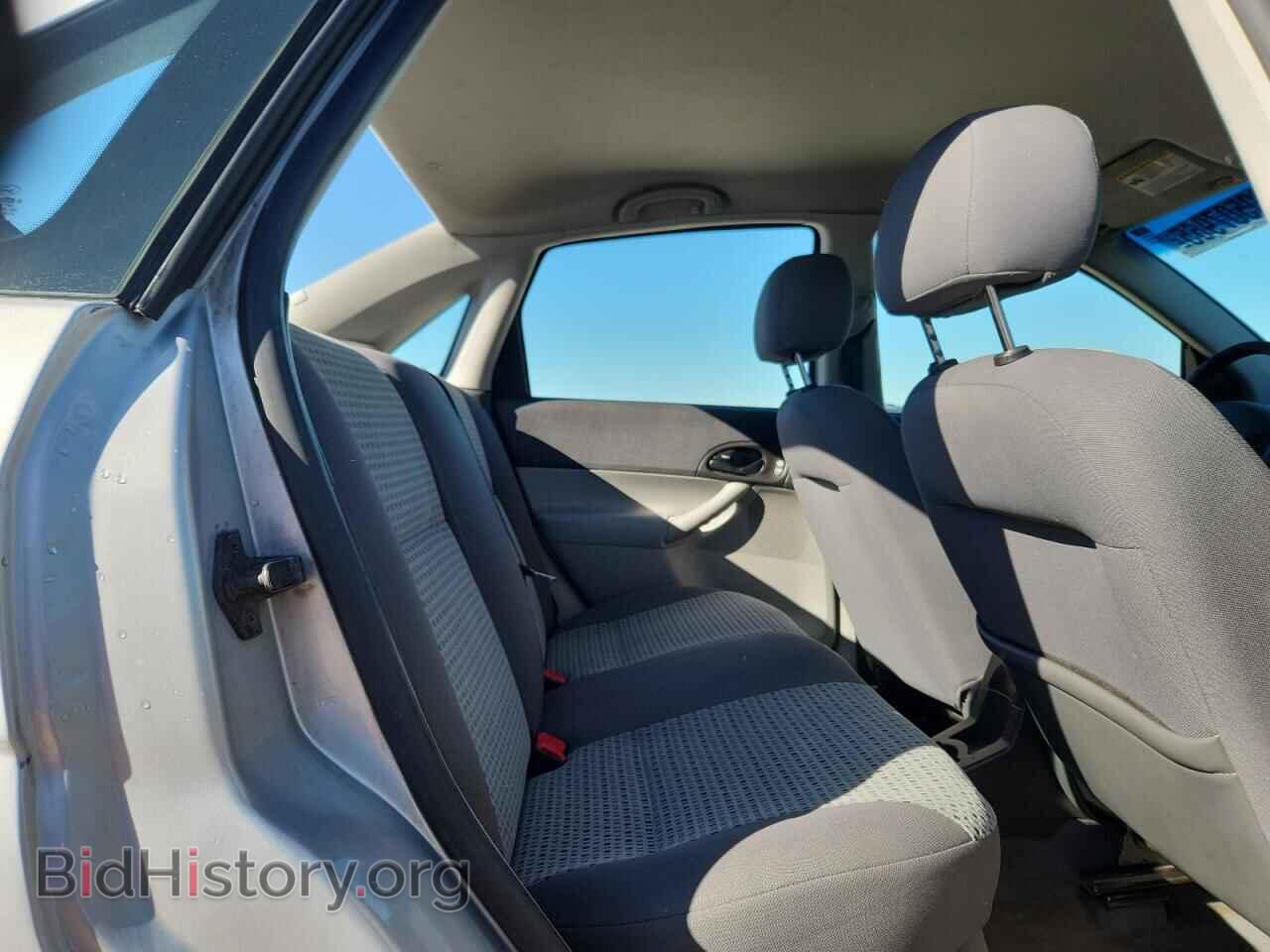 2007 FORD FOCUS - VIN: 1FAFP34N47W321002 - Фото 10