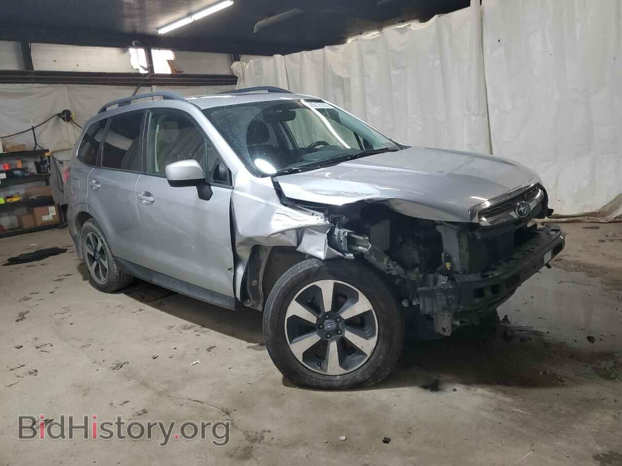2017 SUBARU FORESTER - VIN: JF2SJAEC0HH417549 - Фото 4