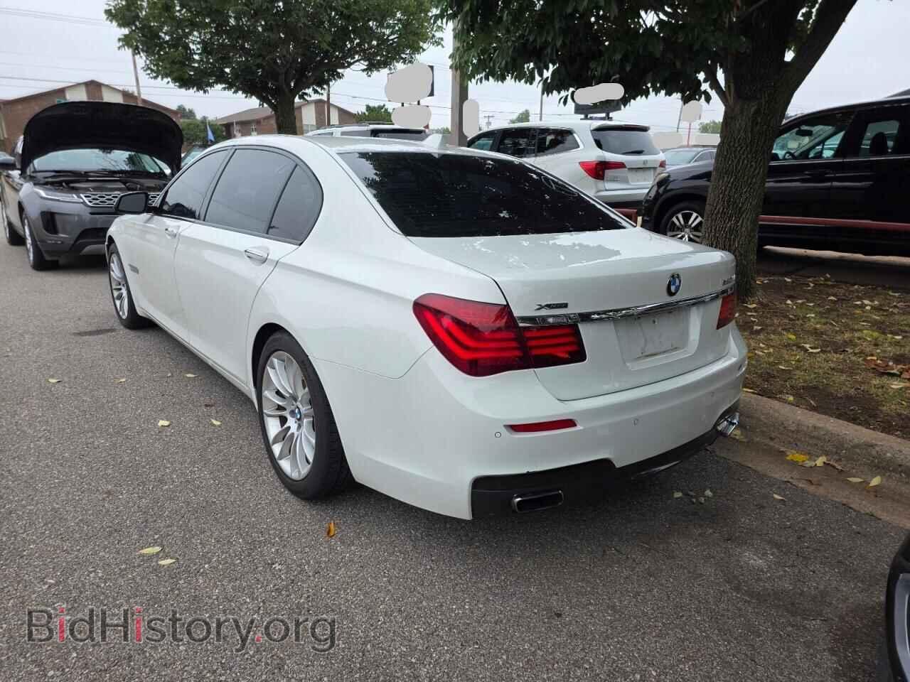 2015 BMW 7 SERIES - VIN: WBAYF8C59FD653920 - Фото 3