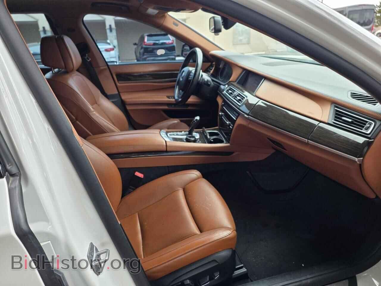 2015 BMW 7 SERIES - VIN: WBAYF8C59FD653920 - Фото 5