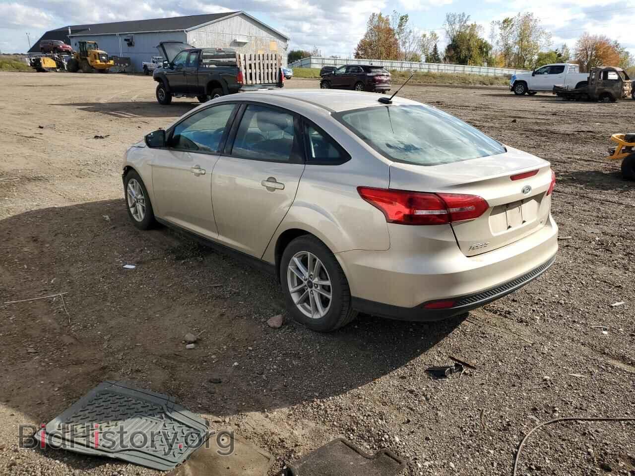 2017 FORD FOCUS - VIN: 1FADP3F25HL270106 - Фото 2