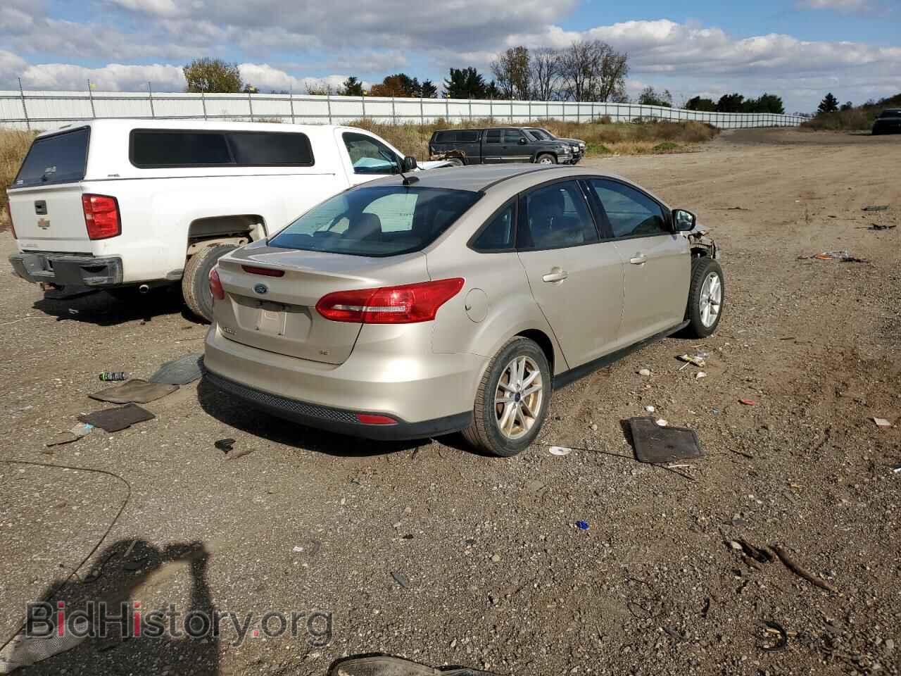 2017 FORD FOCUS - VIN: 1FADP3F25HL270106 - Фото 3