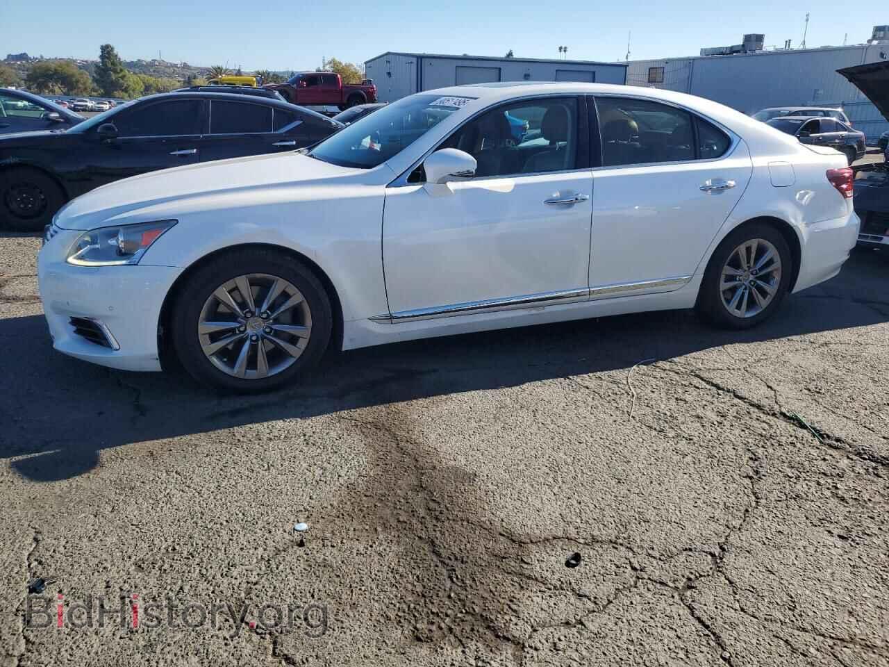 Фотография JTHBL5EF5D5115422 - LEXUS LS460 2013