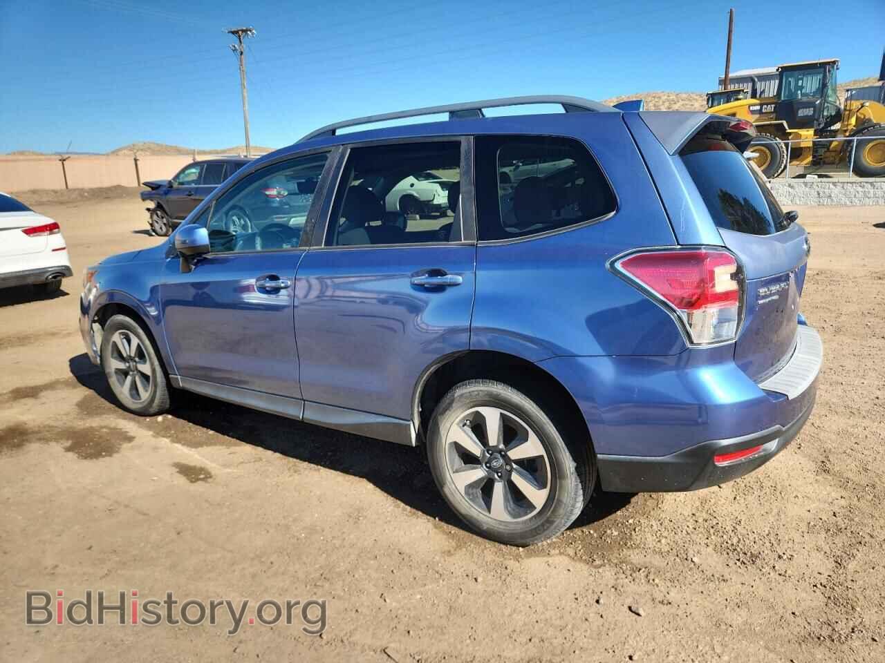 2017 SUBARU FORESTER - VIN: JF2SJAEC2HH547199 - Фото 2