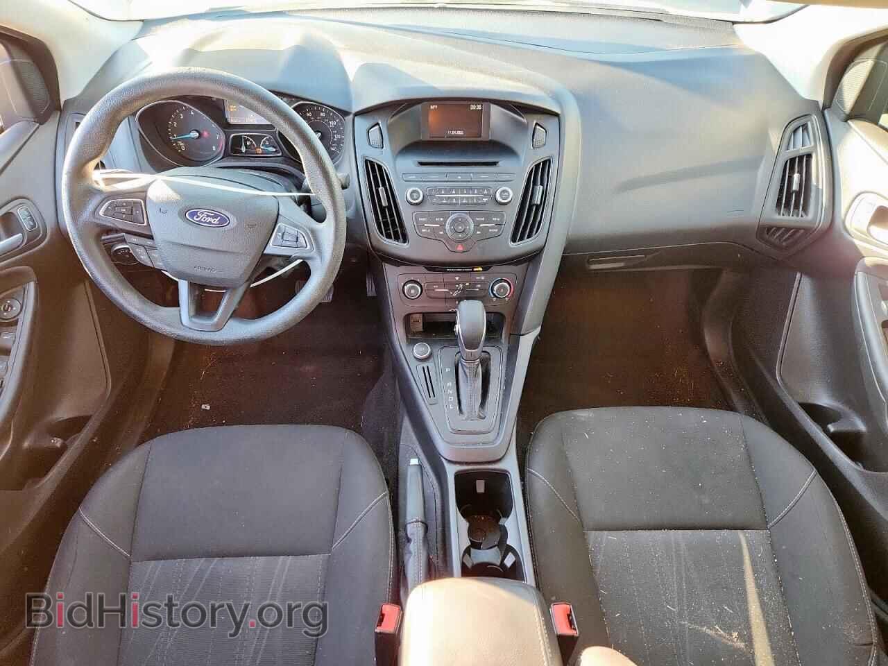 2017 FORD FOCUS - VIN: 1FADP3F27HL229864 - Photo 8