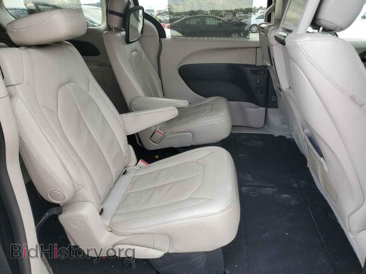 2017 CHRYSLER PACIFICA - VIN: 2C4RC1EGXHR543142 - Photo 10