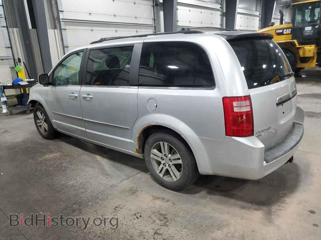 2010 DODGE CARAVAN - VIN: 2D4RN5DX3AR123301 - Photo 2