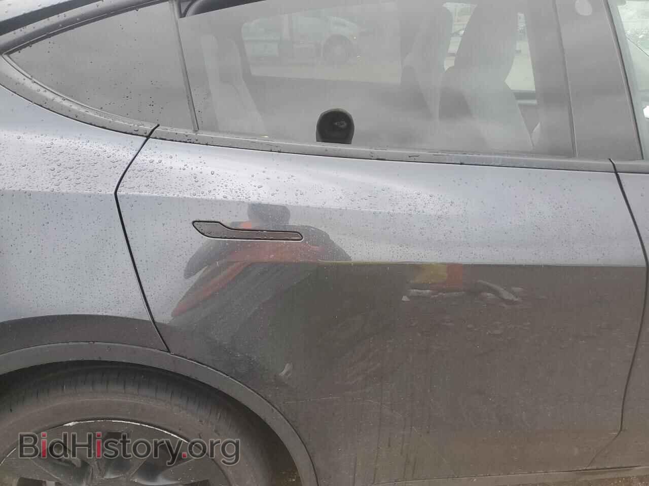 2024 TESLA MODEL Y - VIN: 7SAYGDEEXRA236664 - Фото 10