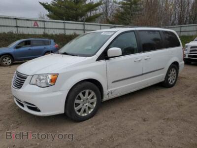 2014 Chrysler MINIVAN Touring, white — VIN 2C4RC1BG2ER256832, Copart