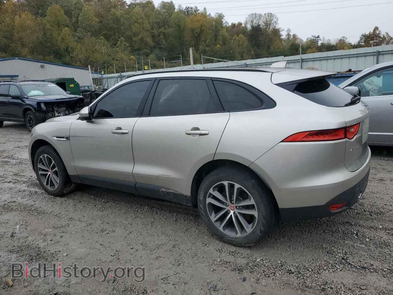 2017 JAGUAR F-PACE - VIN: SADCJ2BV6HA085855 - Фото 2