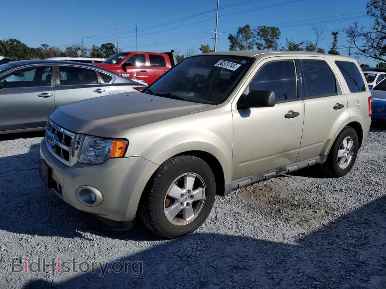 Фотография 1FMCU0C77BKA41948 - FORD ESCAPE 2011