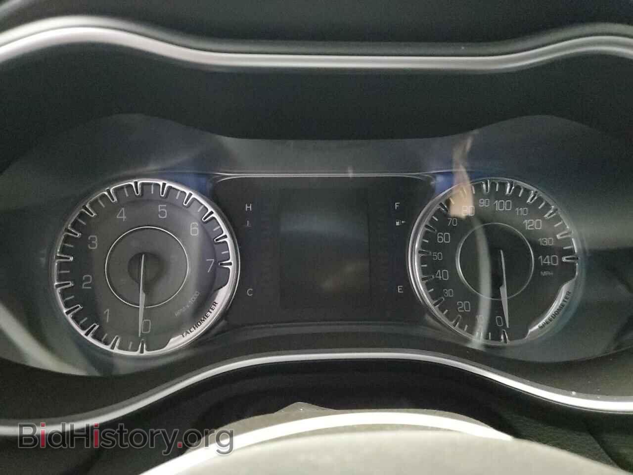 2015 CHRYSLER 200 - VIN: 1C3CCCABXFN526772 - Фото 9