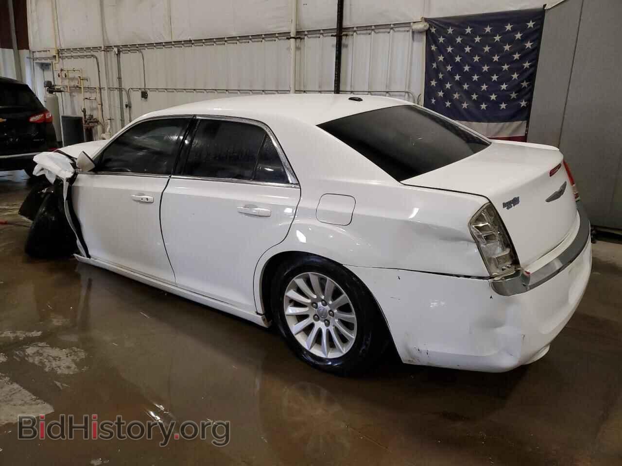 2011 CHRYSLER 300 - VIN: 2C3CA4CG7BH514344 - Фото 2
