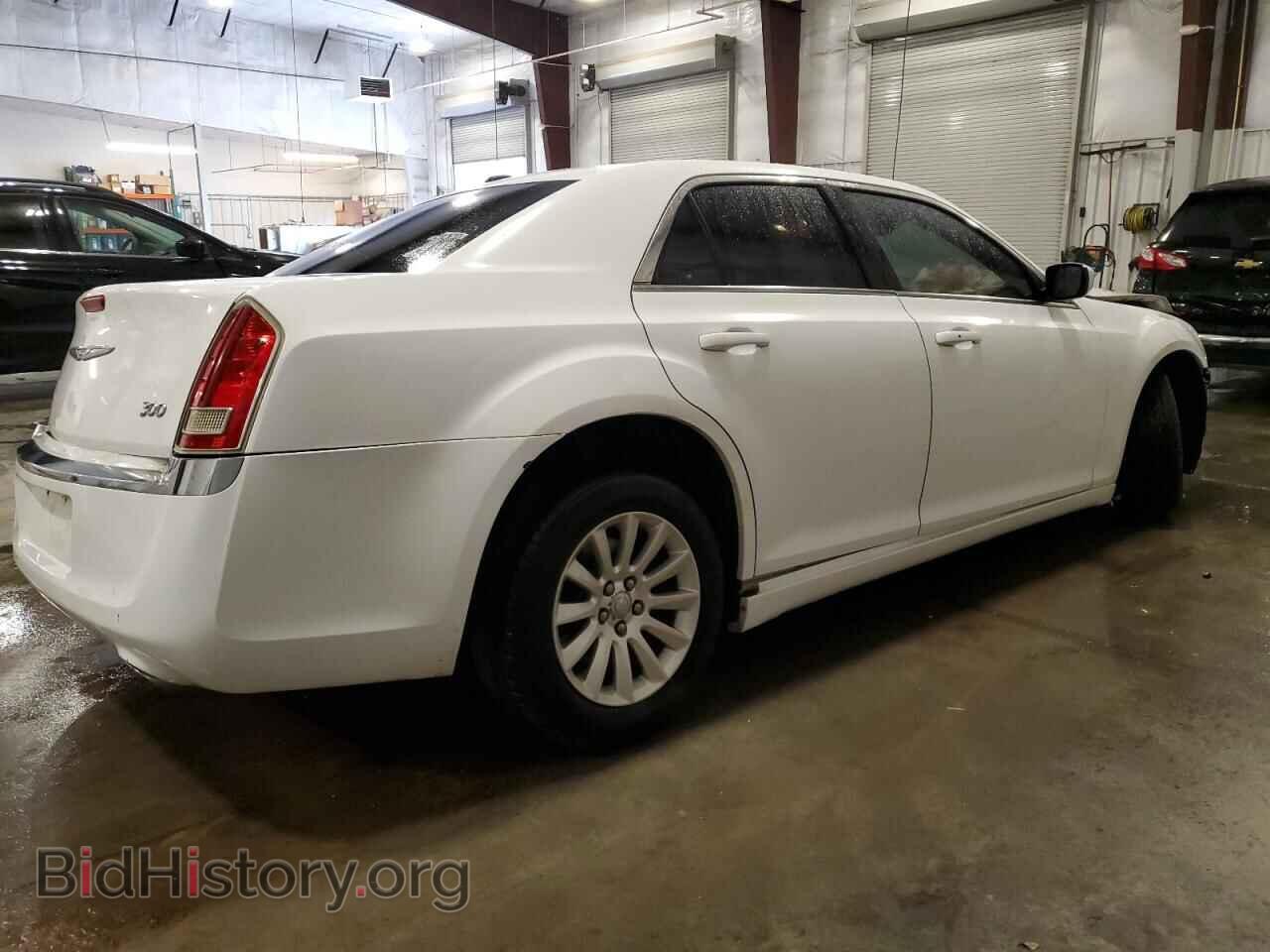 2011 CHRYSLER 300 - VIN: 2C3CA4CG7BH514344 - Фото 3