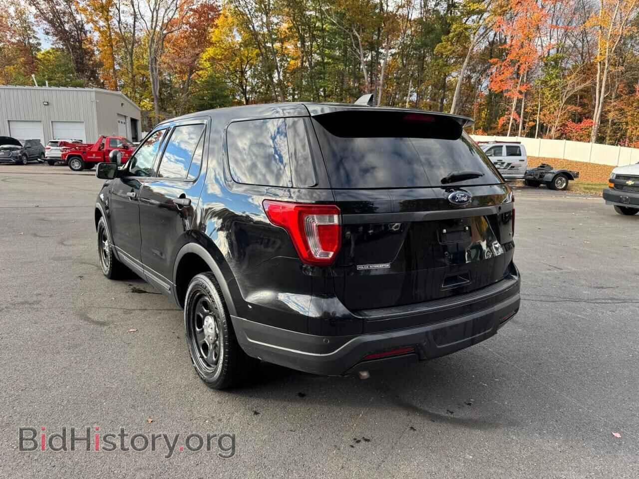2018 FORD EXPLORER - VIN: 1FM5K8ARXJGB47636 - Photo 2