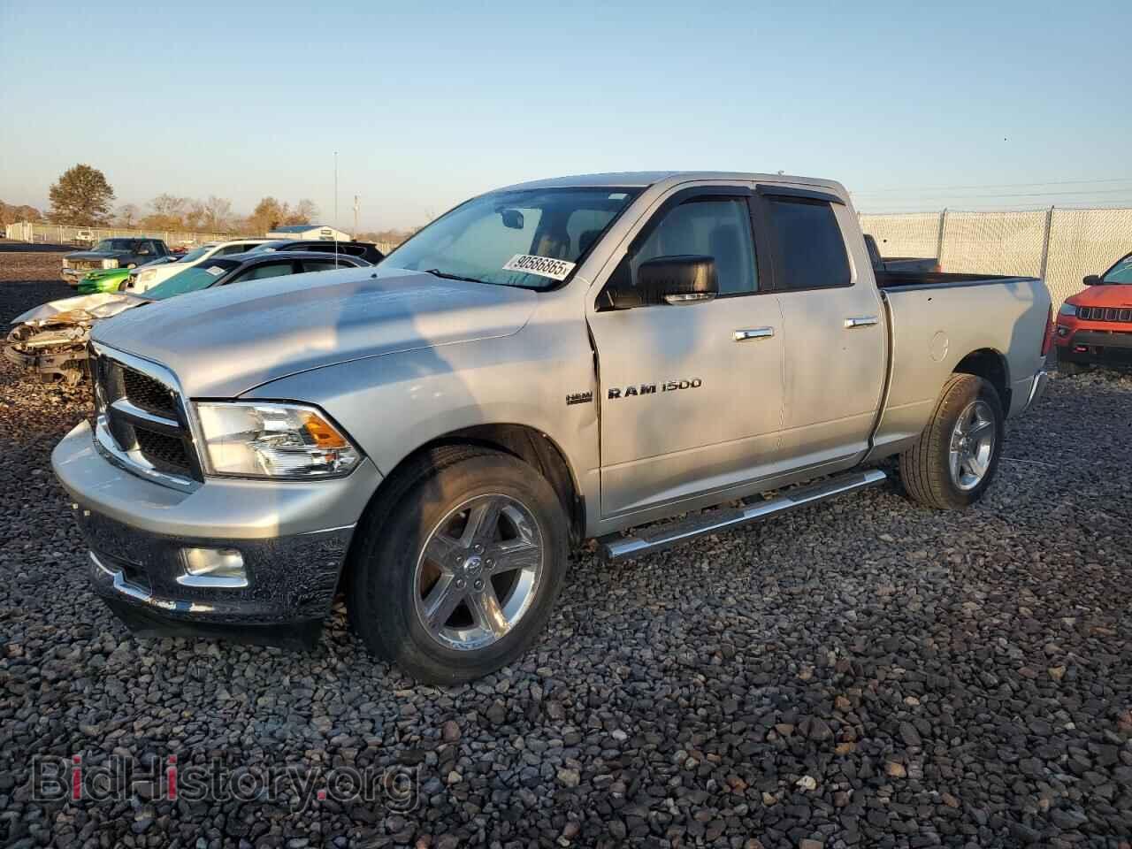 Photo 1D7RV1GT1BS690823 - DODGE All Models 2011