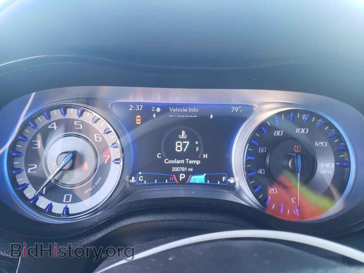 2017 CHRYSLER 300 - VIN: 2C3CCABG9HH612617 - Фото 9