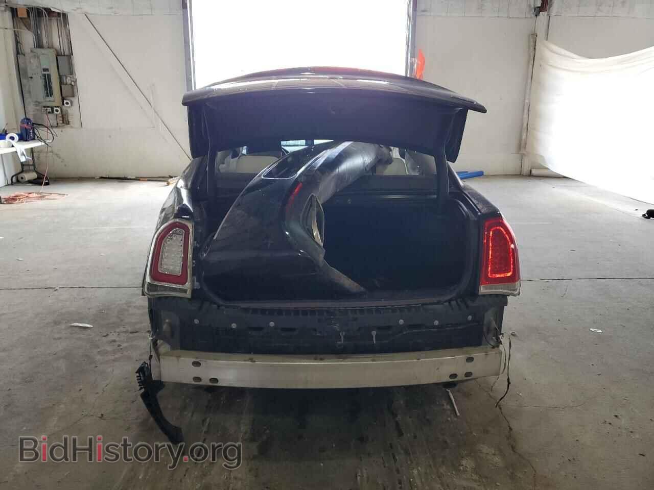 2019 CHRYSLER 300 - VIN: 2C3CCAAG4KH501188 - Фото 6