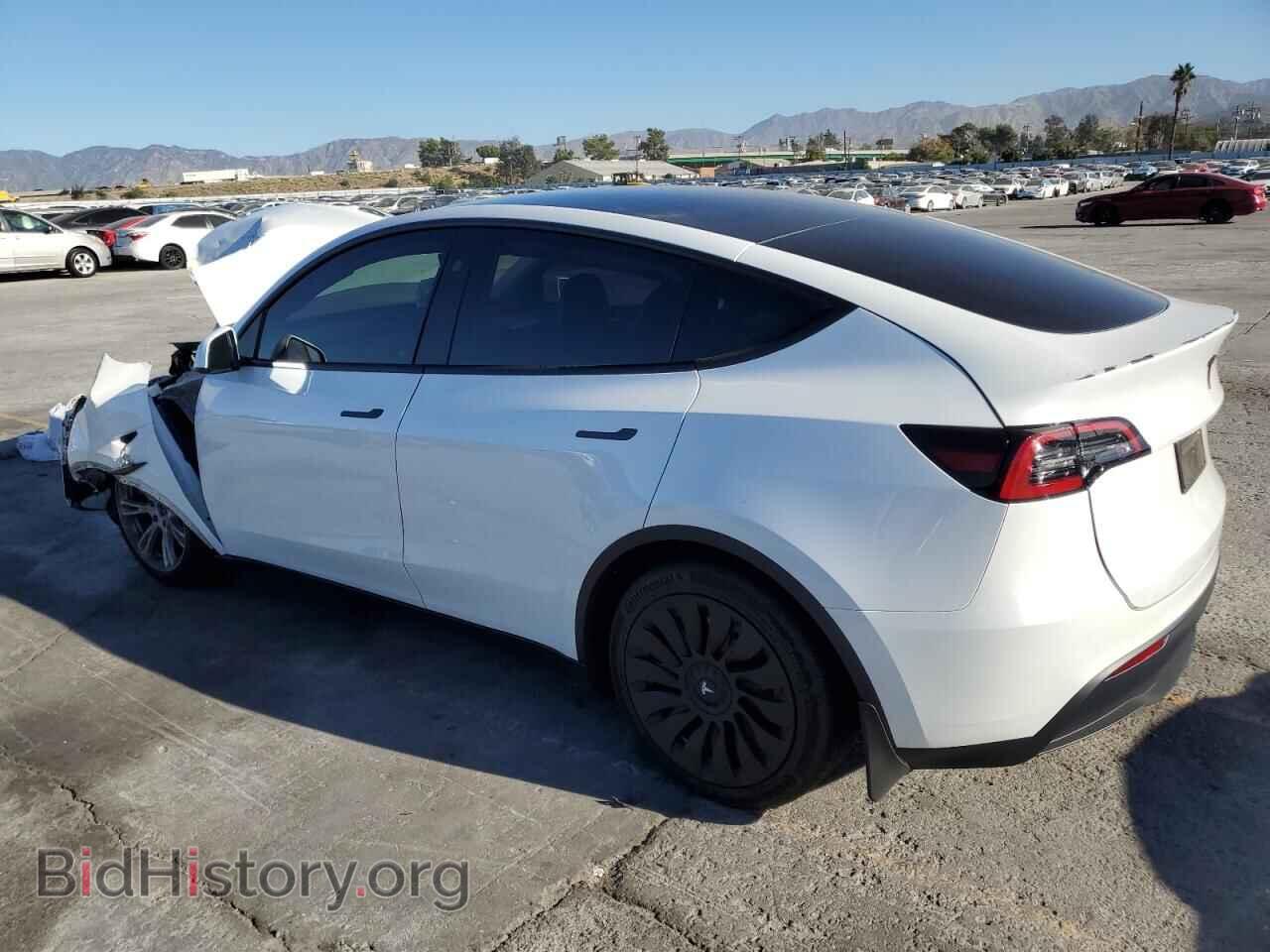 2023 TESLA MODEL Y - VIN: 7SAYGAEE3PF977334 - Фото 2
