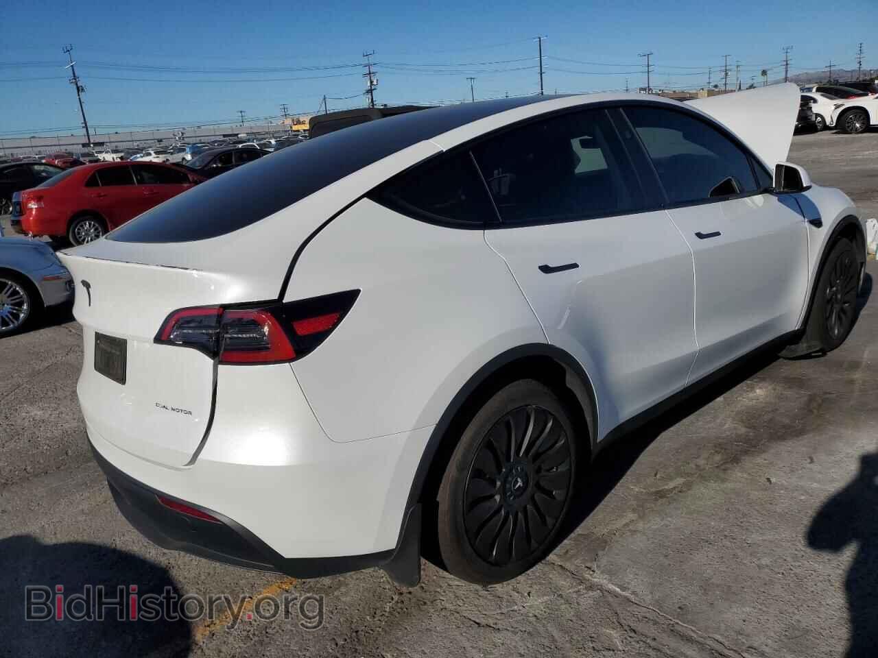 2023 TESLA MODEL Y - VIN: 7SAYGAEE3PF977334 - Фото 3