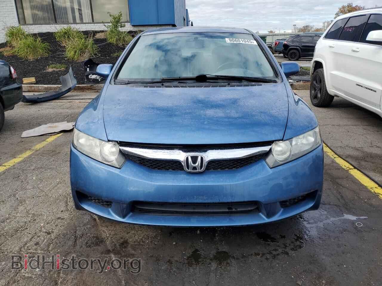 2010 HONDA CIVIC - VIN: 19XFA1F94AE017167 - Фото 5