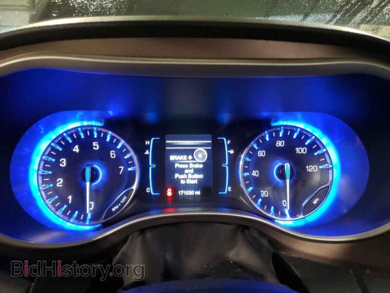 2017 Chrysler PACIFICA (VIN 2C4RC1BG4HR539253) — photo 9 of 13