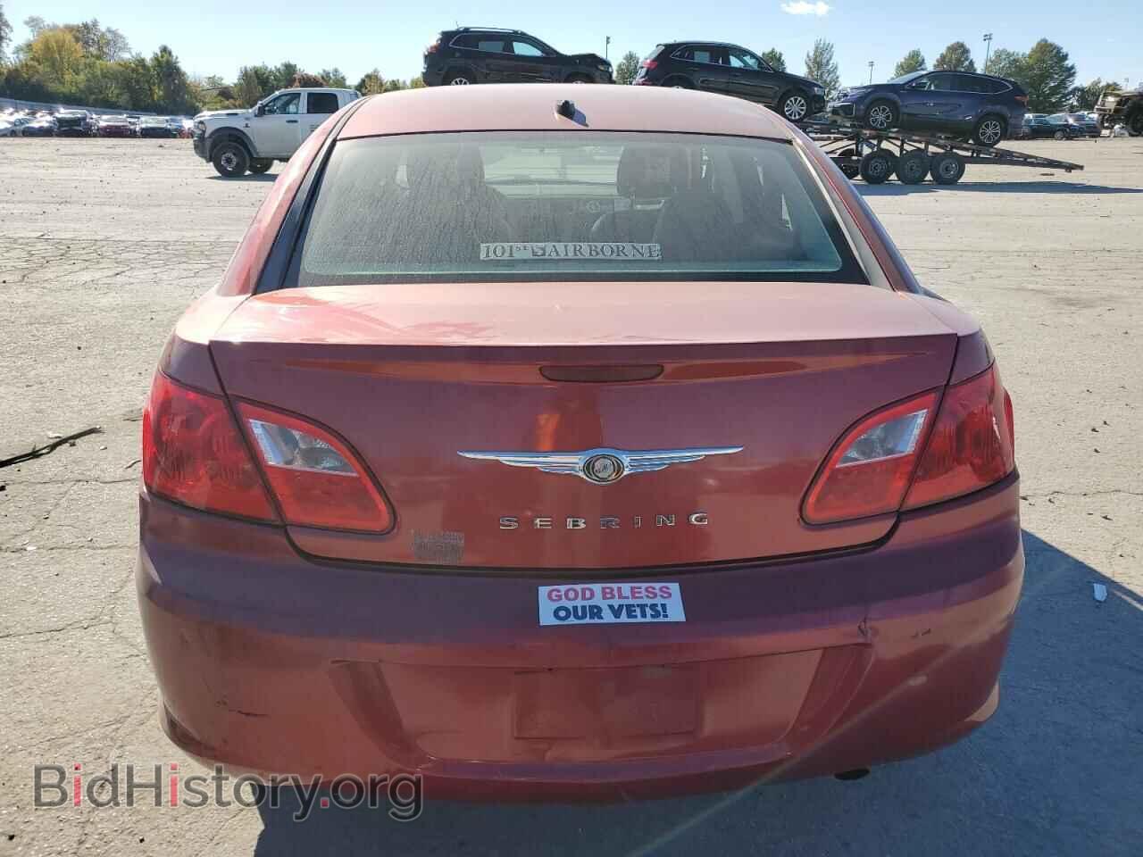2010 CHRYSLER SEBRING - VIN: 1C3CC5FB8AN231005 - Фото 6
