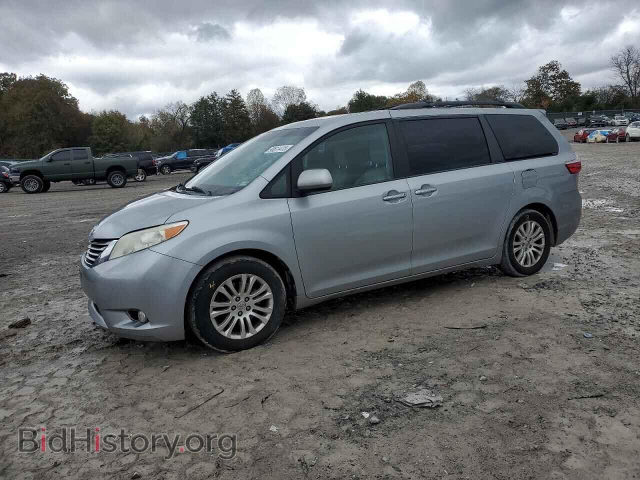 Фотография 5TDYK3DC8FS624668 - TOYOTA All Models 2015