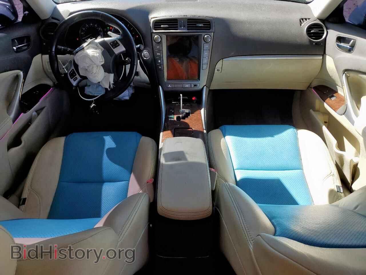 2011 LEXUS IS - VIN: JTHBF5C21B5154304 - Photo 8