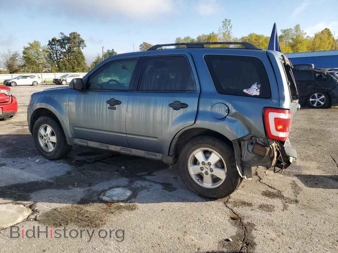 2010 FORD ESCAPE - VIN: 1FMCU0DG2AKB07075 - Фото 2