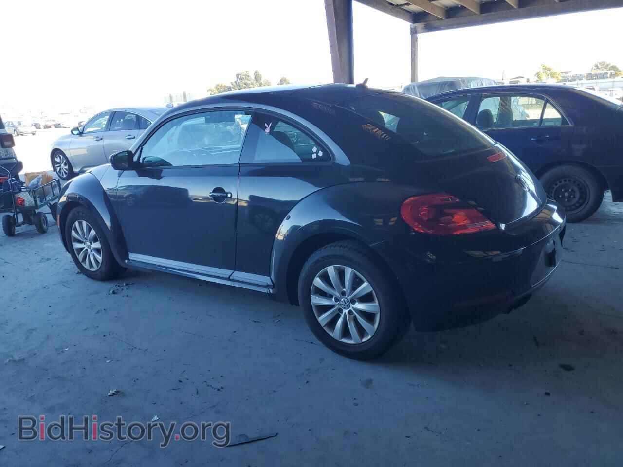 2014 VOLKSWAGEN BEETLE - VIN: 3VWF17AT6EM638148 - Фото 2