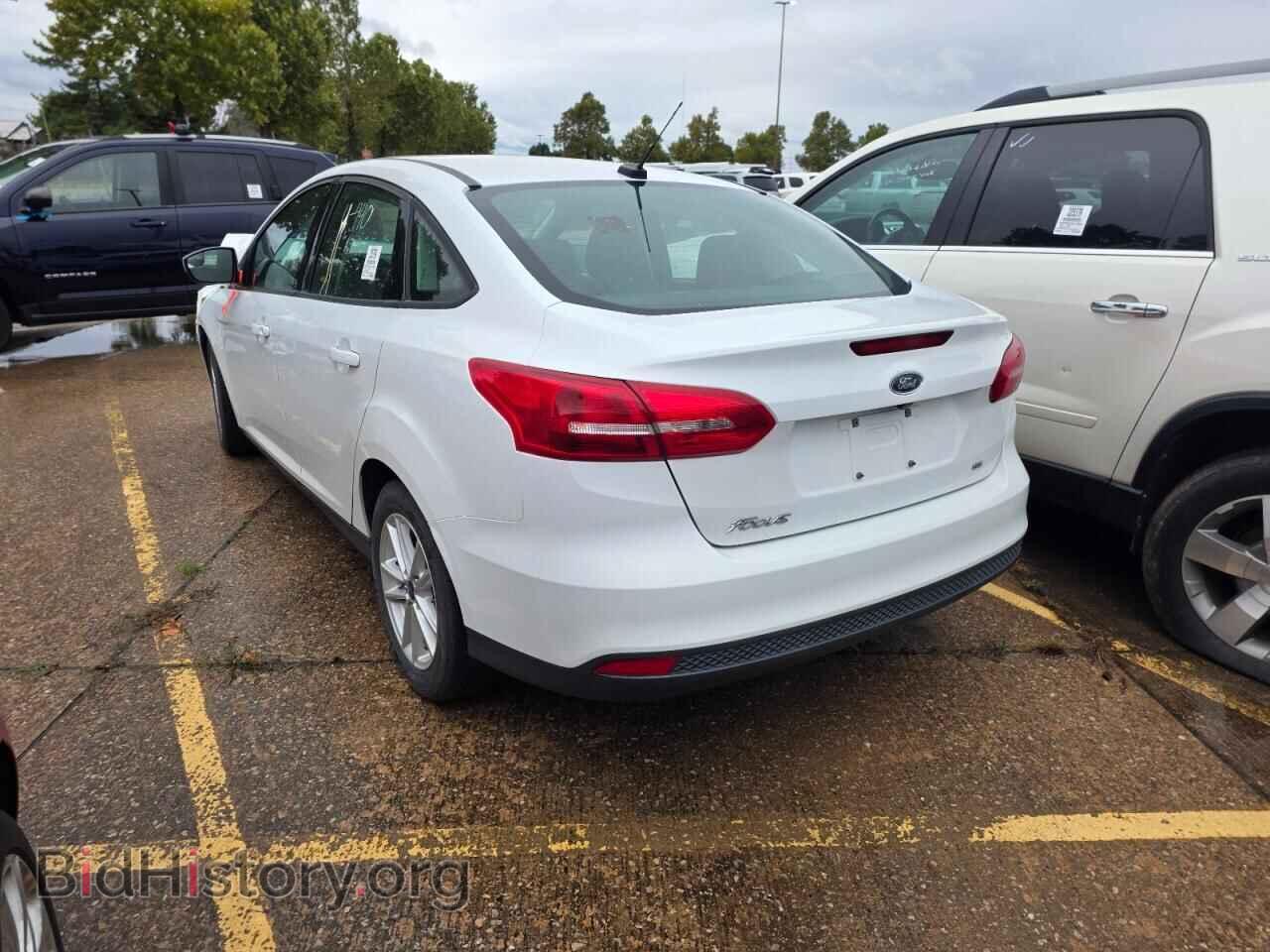 2018 FORD FOCUS - VIN: 1FADP3F2XJL327521 - Фото 3