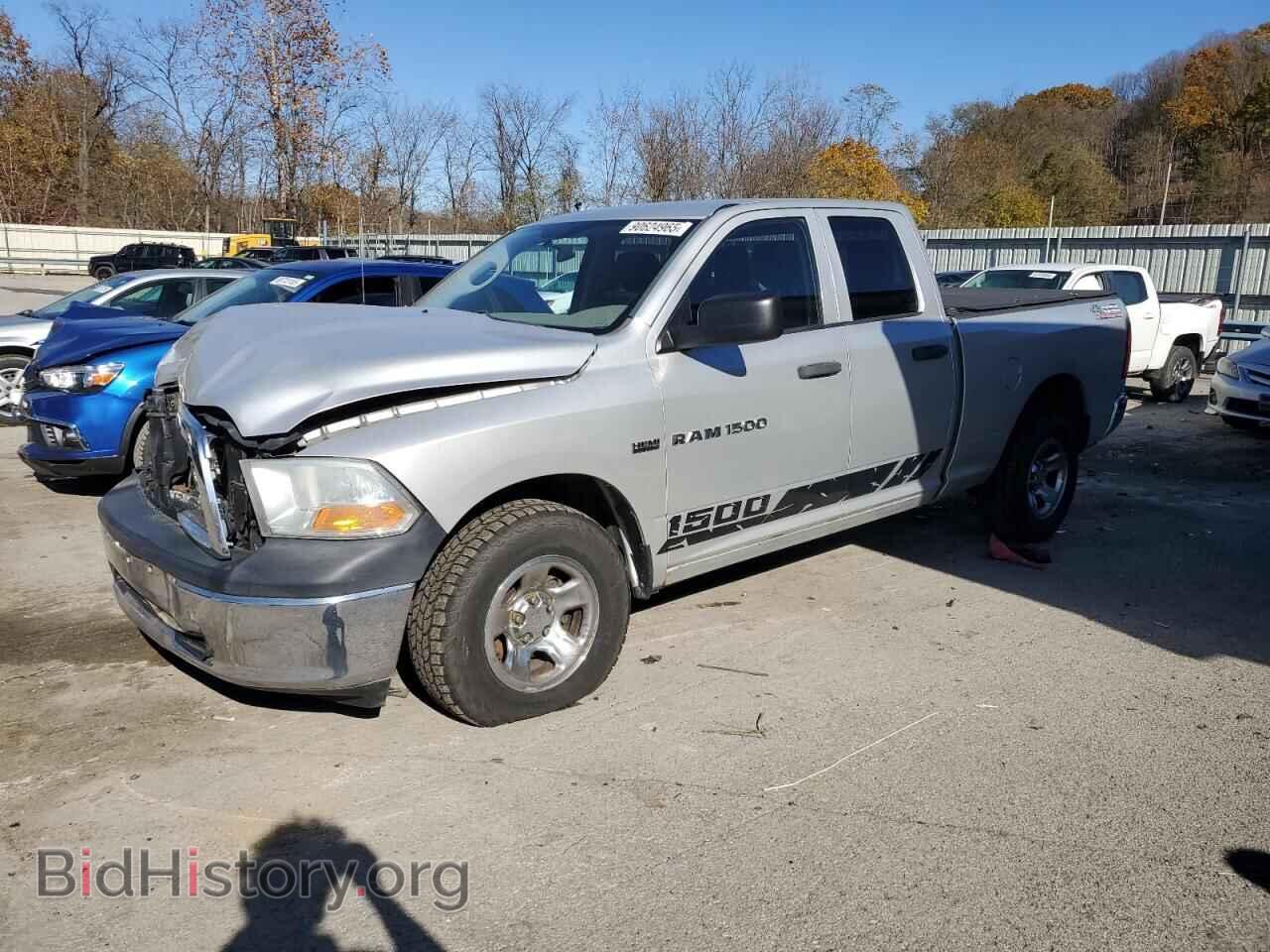 Photo 1D7RV1GT9BS620549 - DODGE All Models 2011