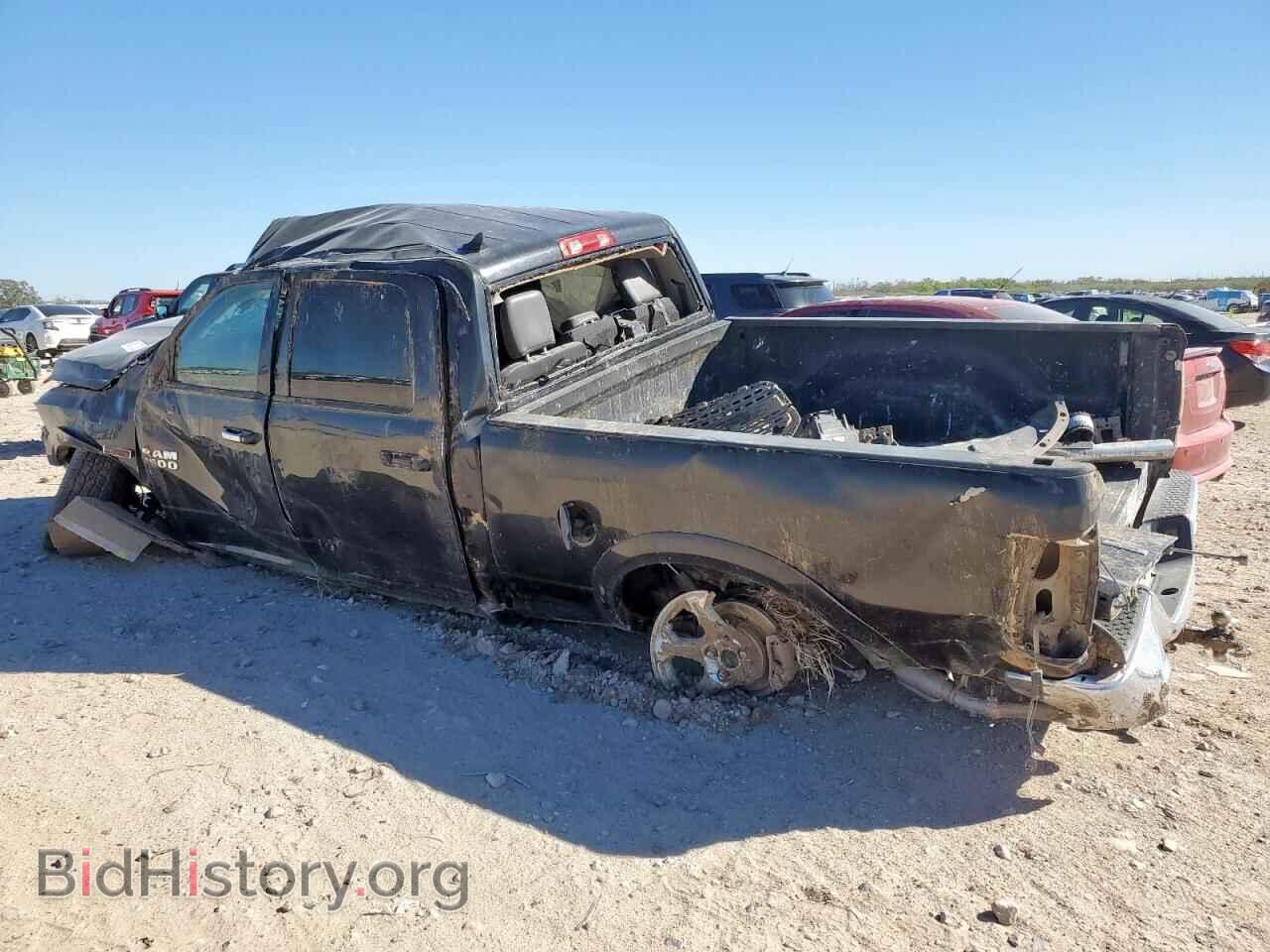 2018 RAM 1500 - VIN: 1C6RR7VM0JS292473 - Фото 2