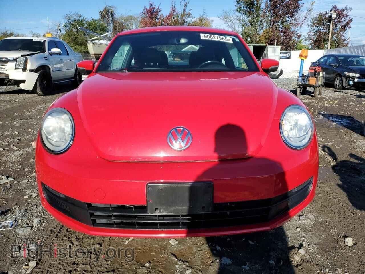 2014 VOLKSWAGEN BEETLE - VIN: 3VWJP7AT5EM617557 - Фото 5