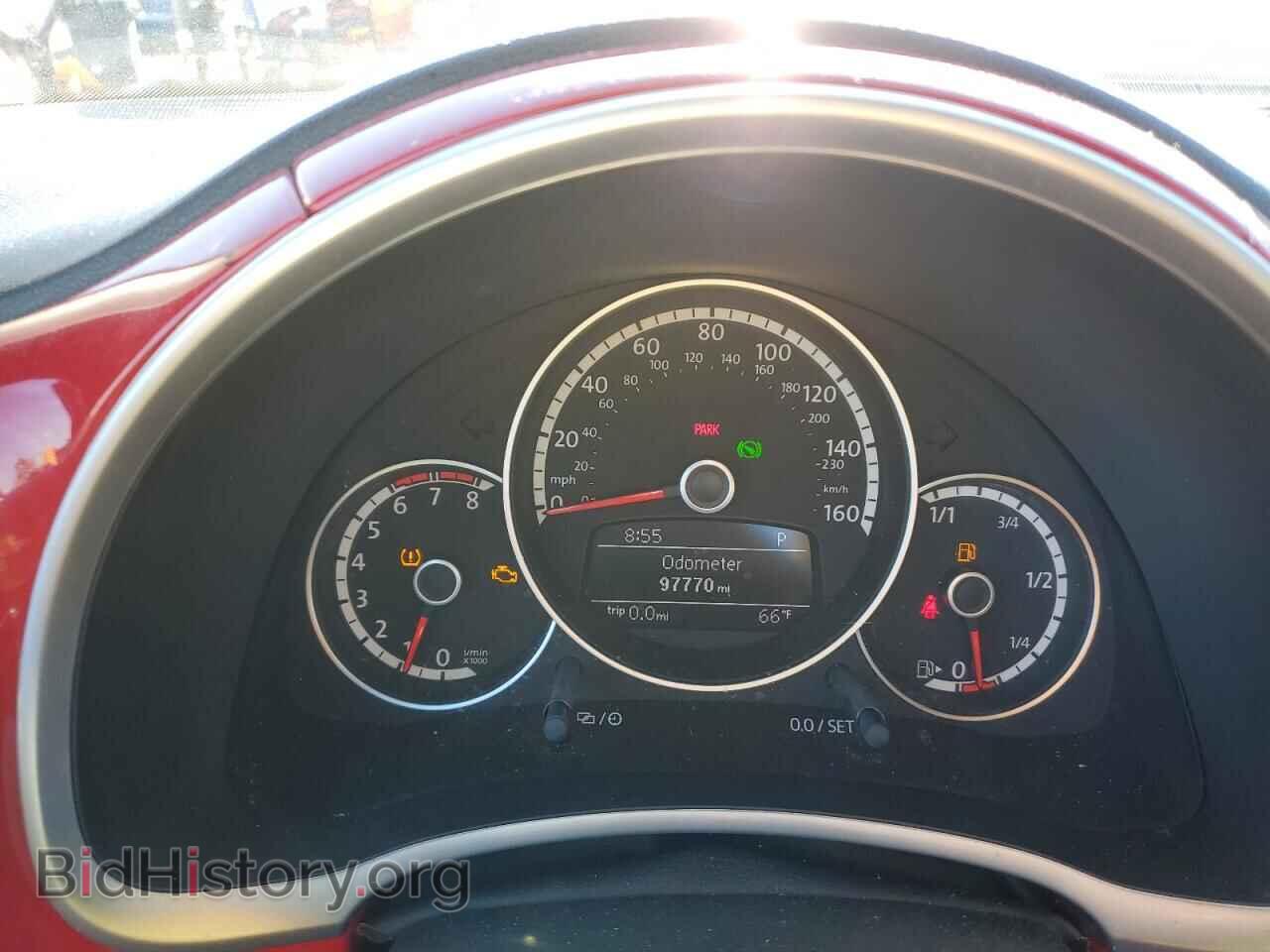 2014 VOLKSWAGEN BEETLE - VIN: 3VWJP7AT5EM617557 - Фото 9