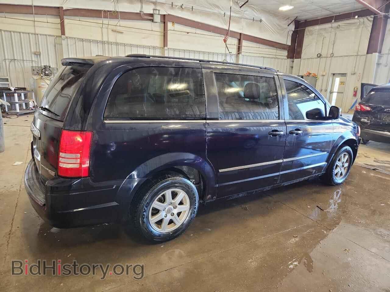 2010 CHRYSLER MINIVAN - VIN: 2A4RR8D12AR451706 - Фото 3