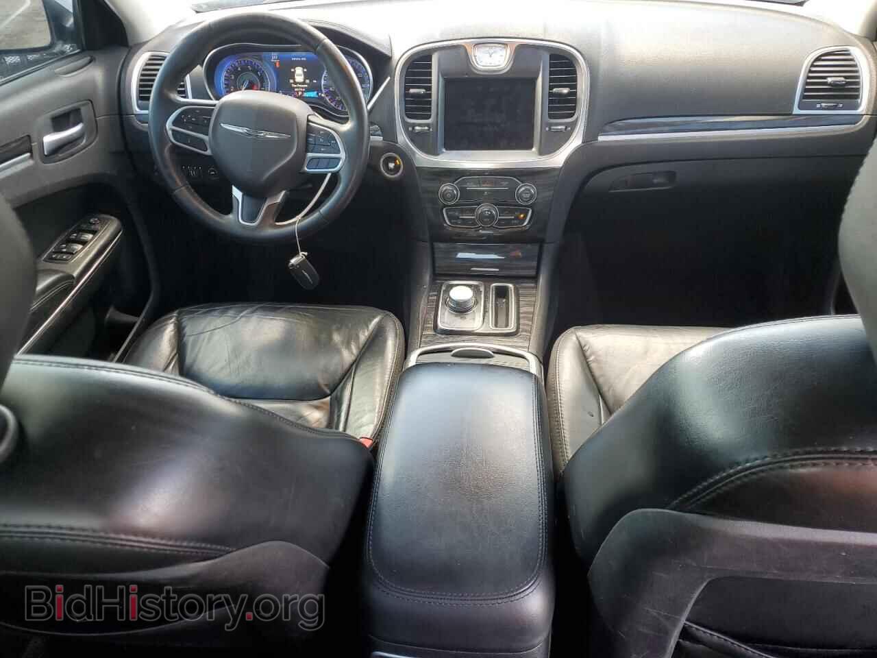 2017 CHRYSLER 300 - VIN: 2C3CCARGXHH610364 - Фото 8