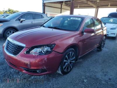 2013 Chrysler 200 Limited, burgundy — VIN 1C3CCBCG2DN523784, Copart