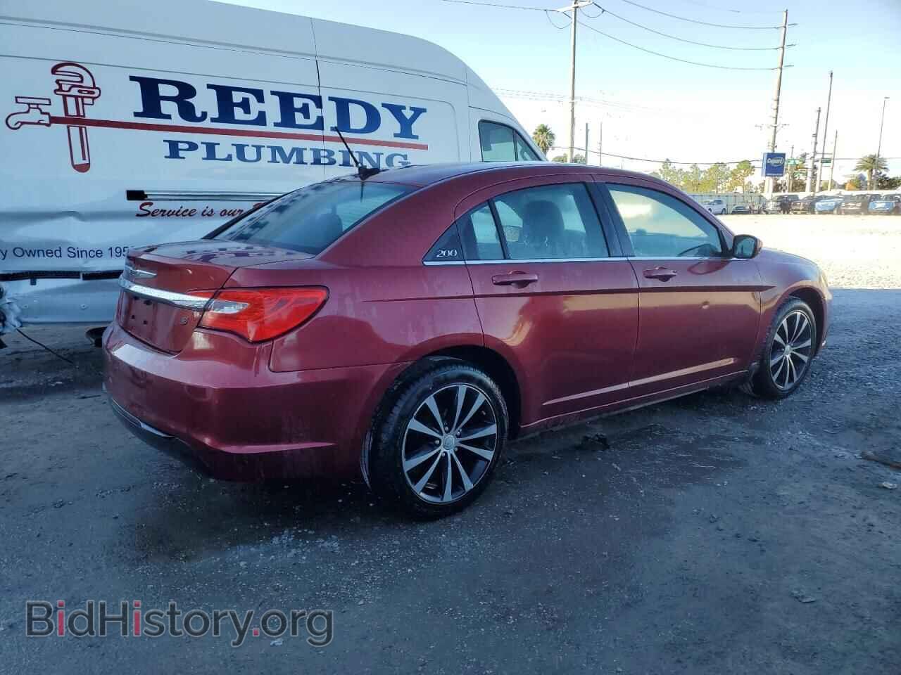 2013 CHRYSLER 200 - VIN: 1C3CCBCG2DN523784 - Фото 3