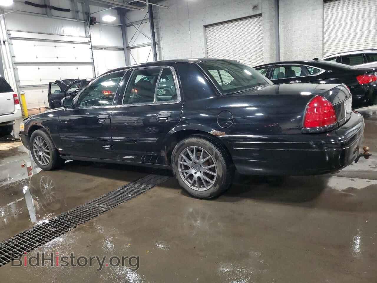 2010 FORD CROWN VIC - VIN: 2FABP7BV3AX128053 - Фото 2