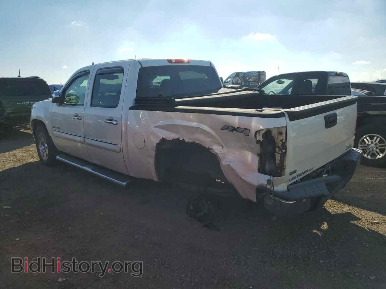 2011 GMC SIERRA - VIN: 3GTP2WE30BG250545 - Фото 2