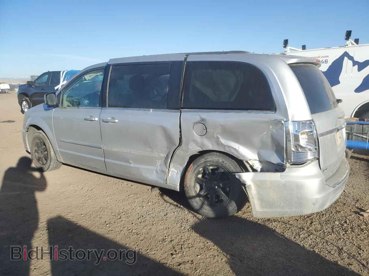 2011 CHRYSLER MINIVAN - VIN: 2A4RR5DG6BR735604 - Фото 2